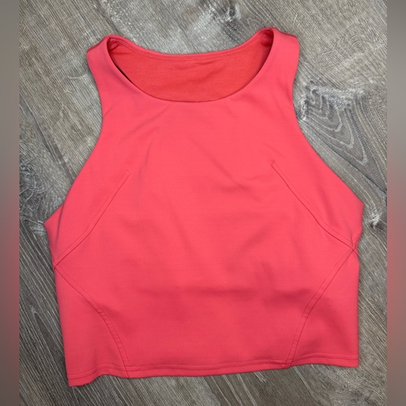 Lululemon Invigorate Training Tank Top in Pale Raspberry size 8 - Picture 3 of 8